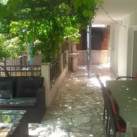 Apartament Pavlić 2 Omiš Zewnętrze zdjęcie